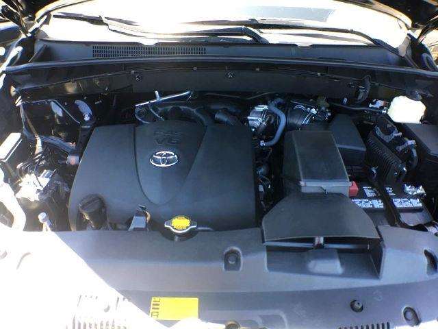 Toyota Highlander 2017 photo 19